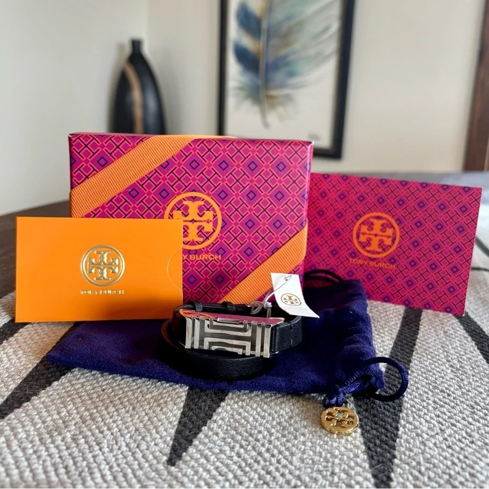 TORY BURCH Fitbit Leather Wrist Bracelet
